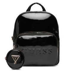 Plecak Guess. Czarne plecaki damskie Guess, z aplikacjami. Za 289.99 zł.