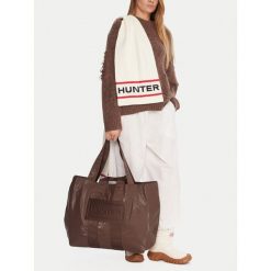 Torebka Hunter. Brązowe torebki klasyczne damskie Hunter, bez wzorów, bez dodatków. Za 219.99 zł.