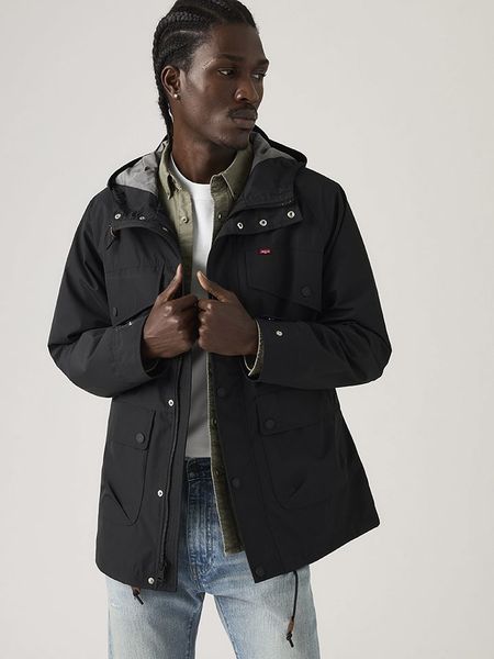Levi's Parka w kolorze czarnym rozmiar: M. Czarne parki męskie Levi's, m, bez wzorów. Za 296.71 zł.