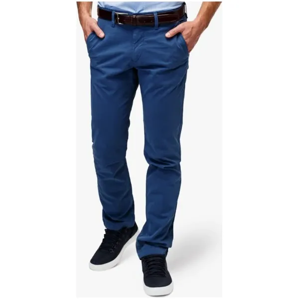 Timberland Spodnie Squam Lake Stretch Twill Straight , niebieski, rozmiar 30/34. Niebieskie spodnie materiałowe męskie Timberland, bez wzorów, z bawełny. W wyprzedaży za 207.99 zł.