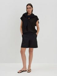 Someday Bluza "Ubecca" w kolorze czarnym rozmiar: 36. Czarne bluzy bez kaptura damskie Someday. Za 130.99 zł.