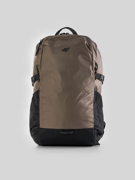 4F Plecak miejski (ok. 25 L) z kieszenią na laptop - brązowy Uniwersalny. Brązowe plecaki damskie 4f, bez wzorów, z materiału, biznesowe. Za 199.99 zł.