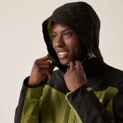 Kurtka trekkingowa męska Regatta Wentwood IX 3w1 z membraną 15K. Czarne kurtki męskie Regatta, m, bez wzorów, z poliesteru, sportowe, bez kaptura. Za 451.00 zł.