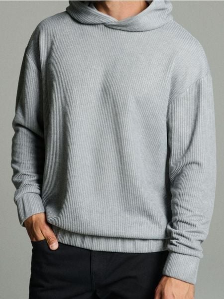 Bluza z domieszką wiskozy - szary. Szare bluzy bez kaptura męskie Sinsay, l, z wiskozy. W wyprzedaży za 45.99 zł.