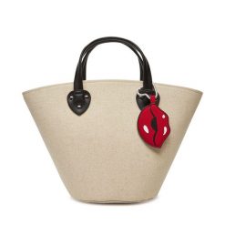 Torebka DeeZee. Brązowe torebki klasyczne damskie DeeZee, bez wzorów, bez dodatków. Za 149.99 zł.