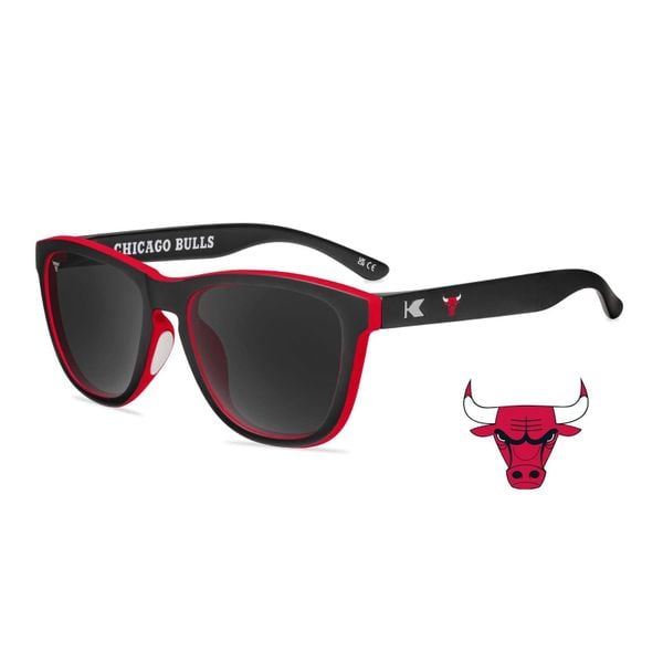 Okulary przeciwsłoneczne dla dorosłych - kategoria 3 z polaryzacją - NBA Chicago. Czerwone okulary przeciwsłoneczne męskie KNOCKAROUND, z gumy. Za 263.00 zł.
