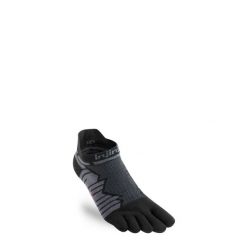 Skarpety do biegania Injinji Ultra Run No-Show. Czarne skarpetki damskie Injinji, bez wzorów. Za 71.99 zł.