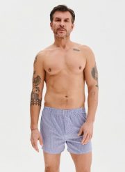PAKO LORENTE – Zestaw bawełnianych bokserek męskich w drobną kratkę. Bokserki męskie Pako Lorente, bez wzorów, z bawełny. Za 69.99 zł.