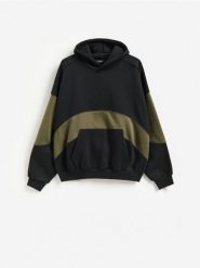 Bluza z kapturem - czarny. Czarne bluzy z kapturem męskie Reserved, l, z bawełny. Za 159.99 zł.