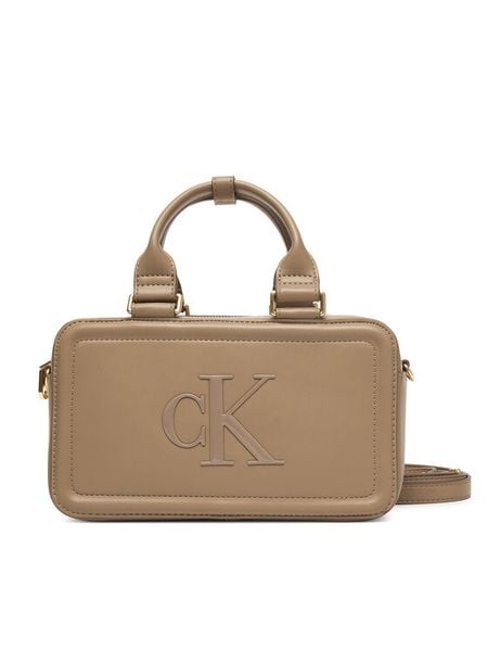 Calvin Klein Torebka Bold Ck Elongated Mini Tote LV04F3411G Beżowy. Brązowe torebki klasyczne damskie CALVIN KLEIN, bez wzorów, ze skóry, bez dodatków. Za 489.99 zł.