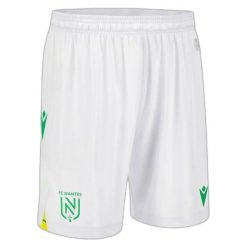 Autentyczne Szorty wyjazdowe FC Nantes 2023/24. Białe szorty męskie Macron, bez kołnierzyka. Za 156.00 zł.