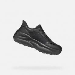 Buty sportowe damskie Geox Xtors Plus. Czarne buty sportowe na co dzień damskie Geox, bez wzorów, z gumy. Za 446.50 zł.