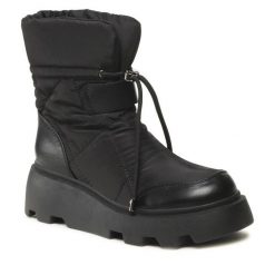 Botki DeeZee. Czarne botki damskie DeeZee, bez obcasa, na płaskiej podeszwie, bez zapięcia. Za 219.99 zł.