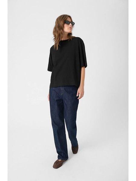 Soaked in Luxury Koszulka w kolorze czarnym rozmiar: XXL. Czarne bluzki damskie Soaked in Luxury, xxl, bez wzorów, bez kołnierzyka, bez ramiączek. Za 104.99 zł.