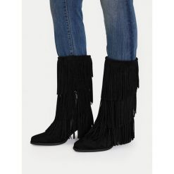Kozaki JENNY. Czarne kozaki damskie Jenny, bez obcasa, na słupku. Za 229.99 zł.