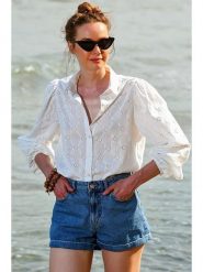 Trend Alacati Bluzka w kolorze białym rozmiar: S. Białe bluzki damskie Trend Alacati, s, bez wzorów, z bawełny, bez kołnierzyka, bez ramiączek. Za 78.99 zł.