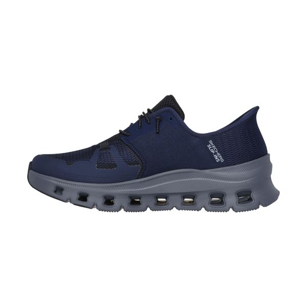 Buty męskie SKECHERS Glide-Step Pro. Białe buty sportowe na co dzień męskie Skechers, bez zapięcia. Za 349.99 zł.