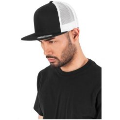 Czapka Flexfit Classique basic. Białe czapki męskie FLEXFIT, bez wzorów. Za 86.50 zł.