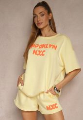 Żółty Komplet z Wiskozą o Fasonie Oversize T-shirt i Szorty Lirafina. Żółte szorty damskie Renee, bez wzorów, z wiskozy. Za 189.99 zł.