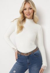 Biały Wełniany Golf z Prążkowanej Dzianiny Xorta. Białe golfy damskie Born2be, bez wzorów, z dzianiny, bez ramiączek. Za 49.99 zł.