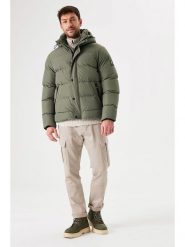 Garcia Kurtka pikowana w kolorze khaki rozmiar: M. Brązowe kurtki męskie Garcia, m, z aplikacjami, bez kaptura. Za 232.78 zł.