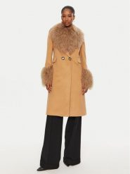 YES LONDON Płaszcz zimowy CD1202/MON/COL Brązowy Regular Fit. Brązowe płaszcze damskie YES LONDON, na zimę, bez wzorów, z syntetyku. Za 3,799.00 zł.