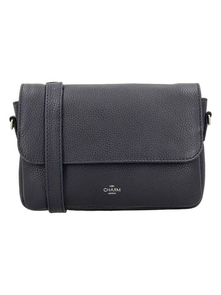 Charm Skórzana torebka w kolorze granatowym - 23 x 16 x 5 cm rozmiar: onesize. Niebieskie torebki klasyczne damskie Charm, bez wzorów, z materiału, bez dodatków. Za 295.86 zł.