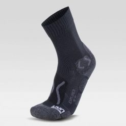 Skarpety do biegania MAN OUTDOOR EXPLORER SOCKS r.45-47. Szare skarpetki męskie UYN, bez wzorów, z elastanu. Za 79.99 zł.