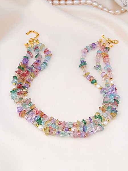 Pierres de Jade Pozłacany naszyjnik z elementami ozdobnymi - dł. 40 cm rozmiar: onesize. Białe naszyjniki damskie Pierres de Jade, pozłacane. Za 113.99 zł.