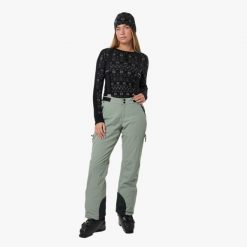Spodnie narciarskie Kobieta Swedemount Cervinia Ski Pants II wodoodporne. Czarne spodnie materiałowe damskie SWEDEMOUNT, bez wzorów, z materiału. Za 419.99 zł.
