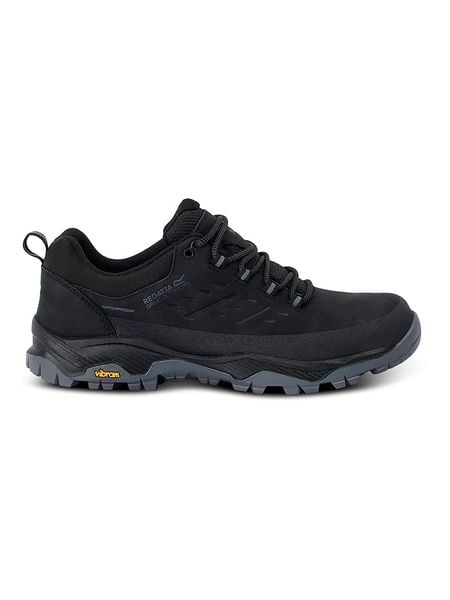 Regatta Buty trekkingowe "Blake" w kolorze czarnym rozmiar: 45. Czarne buty trekkingowe męskie Regatta, z materiału, bez zapięcia, outdoorowe. Za 262.29 zł.