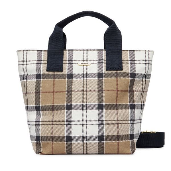 Torebka Barbour. Brązowe torebki klasyczne damskie Barbour, bez wzorów, bez dodatków. Za 439.99 zł.