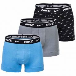. Czarne bokserki męskie Nike, bez wzorów. Za 117.00 zł.