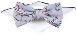 Mucha Męska z Poszetką - Chattier - Błękitna w Różowe Kwiaty. Niebieskie krawaty i muchy męskie Chattier, bez wzorów, eleganckie. Za 65.00 zł.
