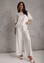 Biały Oversizowy Komplet Zdobiony Cyrkoniami T-shirt i Spodnie Arnateia. Białe spodnie materiałowe damskie Renee, z aplikacjami. Za 89.99 zł.