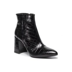 Botki Gino Rossi DBI628-HARUMI. Botki damskie Gino Rossi, bez obcasa, bez zapięcia. Za 399.99 zł.