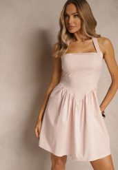 Różowa Rozkloszowana Sukienka z Bawełny z Paskiem Wokół Szyi Kolanora. Czerwone sukienki damskie Renee, na co dzień, na lato, m, bez wzorów, z bawełny, eleganckie, bez kołnierzyka, bez ramiączek, mini, proste. W wyprzedaży za 59.49 zł.