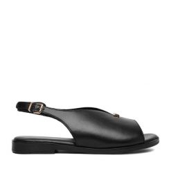 Sandały Lasocki. Czarne sandały damskie Lasocki, bez wzorów, bez obcasa, na płaskiej podeszwie. Za 159.99 zł.