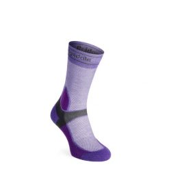 Skarpety rowerowe damskie Bridgedale MTB Summer Weight T2 Coolmax Sport Boot. Fioletowe skarpetki damskie Bridgedale, bez wzorów. Za 58.99 zł.