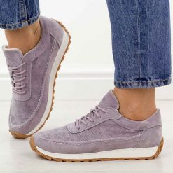 Fioletowe skórzane półbuty damskie Sergio Leone Sp001. Fioletowe półbuty damskie Sergio Leone, bez wzorów, z jeansu, eleganckie, z okrągłym noskiem, bez obcasa, na płaskiej podeszwie. Za 219.00 zł.