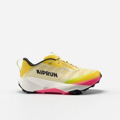 Buty do biegania w terenie damskie Kiprun Kipsummit. Żółte obuwie do biegania damskie KIPRUN. Za 399.99 zł.