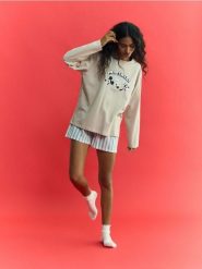 Dwuczęściowa piżama Mickey Mouse - beżowy. Brązowe piżamy damskie Reserved, l, bez wzorów, z bawełny, bez ramiączek. Za 109.99 zł.