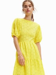 Desigual Sukienka codzienna Limon 23SWVW85 Żółty Regular Fit. Żółte sukienki damskie Desigual, na co dzień, xl, bez wzorów, z bawełny, bez kołnierzyka, bez ramiączek, proste. Za 269.99 zł.