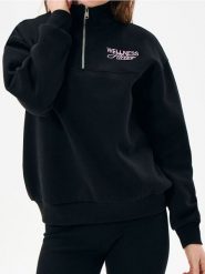 Bluza z haftowanym napisem - czarny. Czarne bluzy bez kaptura damskie Sinsay, l. Za 49.99 zł.