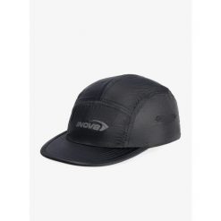 Czapka do biegania Inov-8 Airlite Cap. Czarne czapki z daszkiem damskie Inov-8, bez wzorów. Za 104.99 zł.