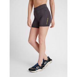 Damskie wysokie spodenki treningowe Hummel GG 12. Szare szorty damskie HUMMEL, bez wzorów, z dzianiny, klasyczne, z standardowym stanem. Za 159.95 zł.