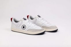 Sneakersy męskie K-Swiss K-Varsity trampki buty sportowe białe. Białe trampki i tenisówki męskie K-Swiss, bez wzorów, bez zapięcia. Za 267.15 zł.