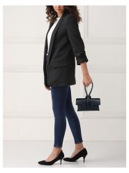 Lia Biassoni Skórzana torebka w kolorze czarnym - 23 x 13 x 6 cm rozmiar: onesize. Czarne torebki klasyczne damskie Lia Biassoni, bez wzorów, z materiału, bez dodatków. Za 256.95 zł.