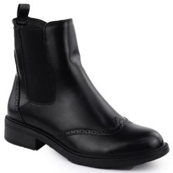 Botki damskie ocieplane sztyblety czarne Potocki SZ12686. Czarne botki damskie POTOCKI, ze skóry ekologicznej, eleganckie, bez obcasa, bez zapięcia. Za 189.99 zł.