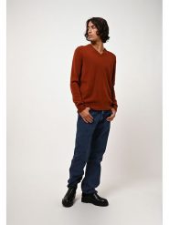 AUTHENTIC CASHMERE Kaszmirowy sweter "Victor" w kolorze jasnobrązowym rozmiar: XL. Brązowe swetry męskie AUTHENTIC CASHMERE, xl, bez wzorów, z kaszmiru, bez kołnierzyka. Za 565.99 zł.